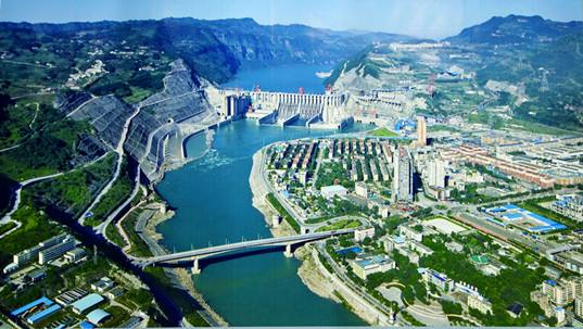 淺析泛在電力物聯(lián)網(wǎng)及國網(wǎng)“三型兩網(wǎng)”戰(zhàn)略